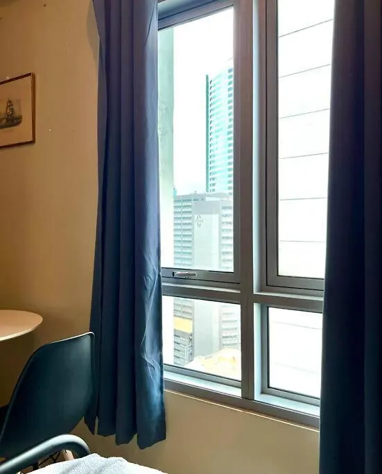 A Comfy Studio In Salcedo, Makati! + Wi-Fi & Pool Manila Filipiny