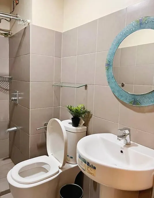 A Comfy Studio In Salcedo, Makati! + Wi-Fi & Pool Manila